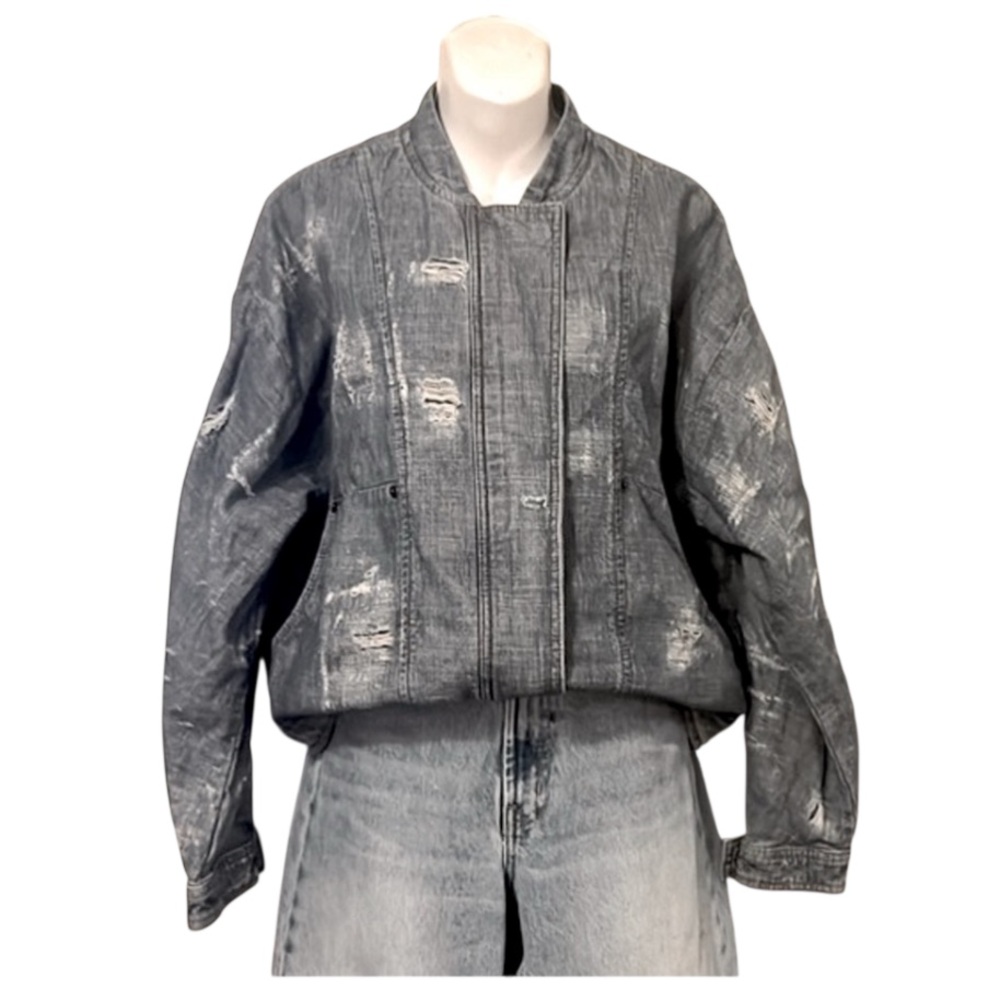 Free People Womans Elijah Distressed Oversized Denim Bomber Jean Jacket Sz M - Picture 2 of 6